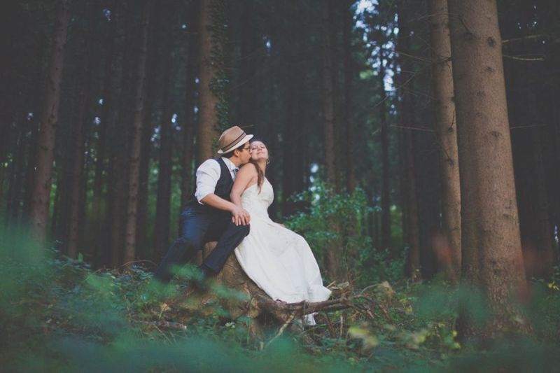 Séance-photo-après-mariage-forêt-Ardennaise
