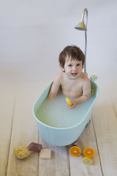 Séance-photo-enfant-anniversaire-Ardennes-bain-de-lait